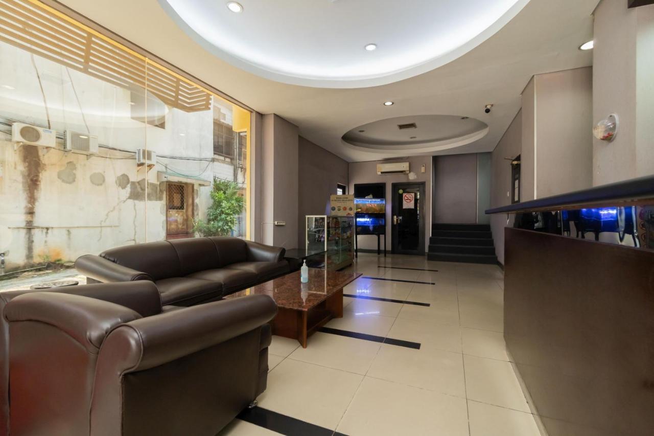 Hotel Reddoorz At Jalan Gunung Sahari Dżakarta Zewnętrze zdjęcie