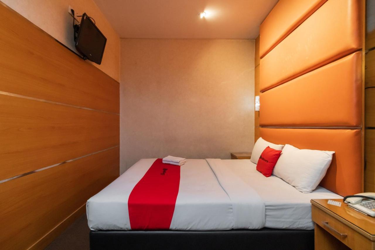 Hotel Reddoorz At Jalan Gunung Sahari Dżakarta Zewnętrze zdjęcie