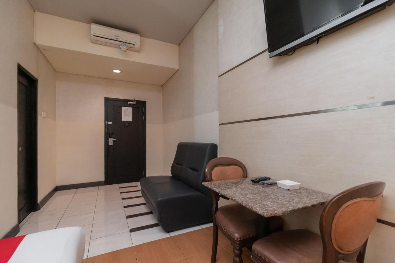 Hotel Reddoorz At Jalan Gunung Sahari Dżakarta Zewnętrze zdjęcie