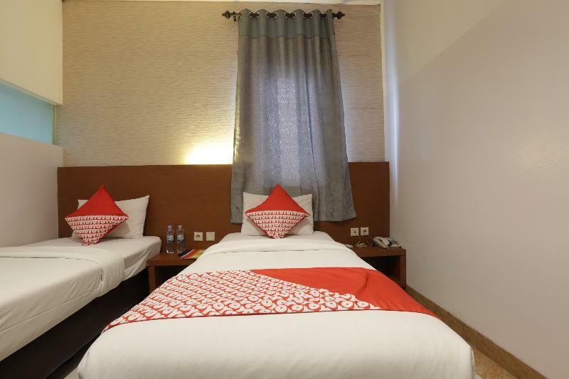 Hotel Reddoorz At Jalan Gunung Sahari Dżakarta Zewnętrze zdjęcie