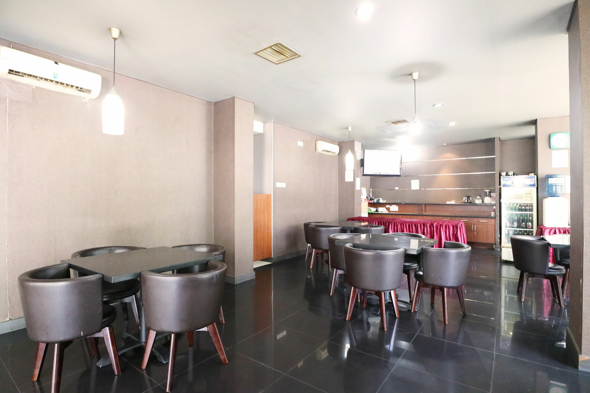 Hotel Reddoorz At Jalan Gunung Sahari Dżakarta Zewnętrze zdjęcie
