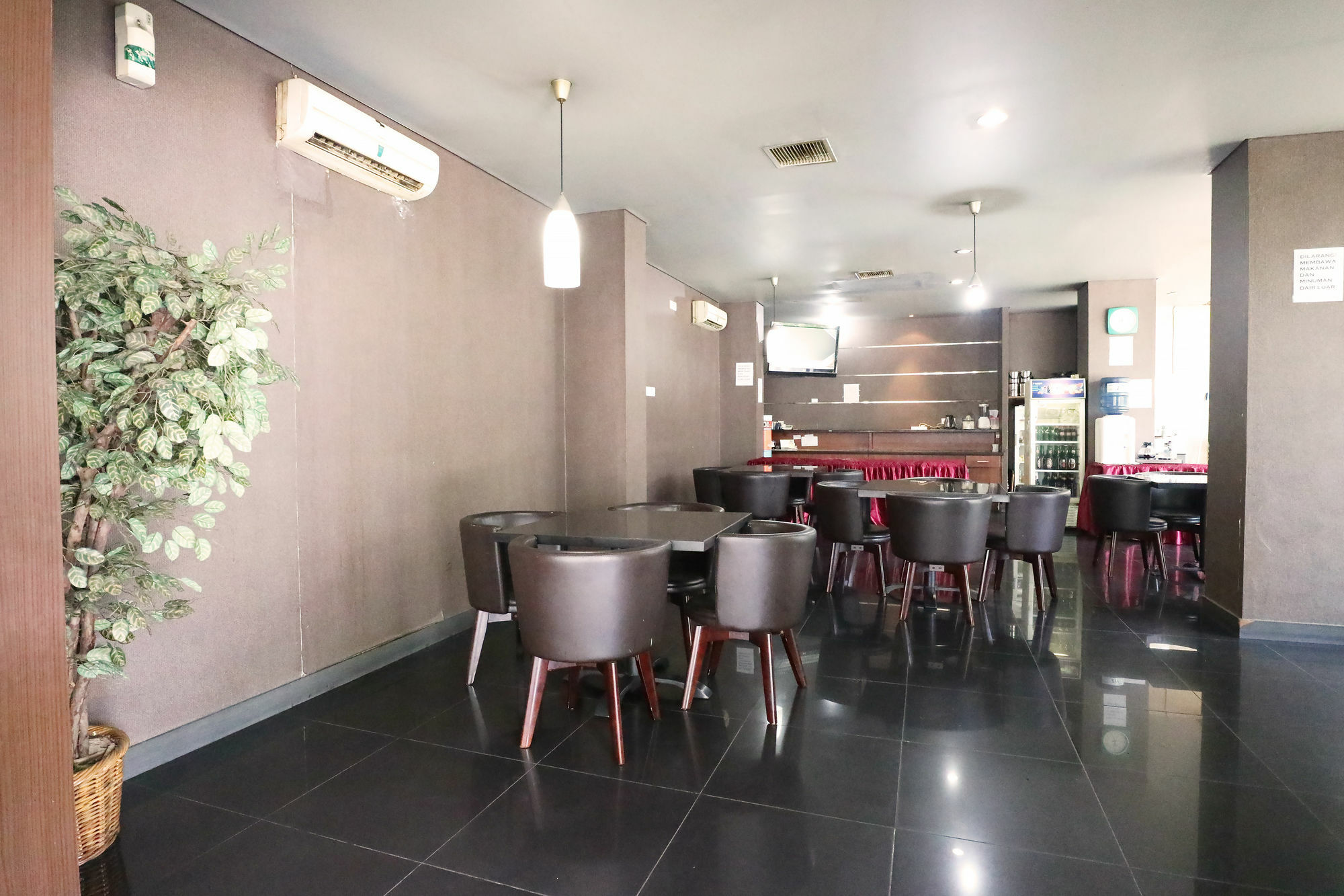 Hotel Reddoorz At Jalan Gunung Sahari Dżakarta Zewnętrze zdjęcie